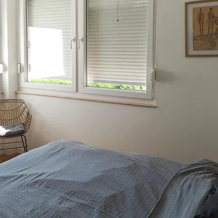 3 Bedroom Beautiful In Krk Apartment *